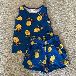 Hanna Andersson pineapple print set size 120cm, 6-7